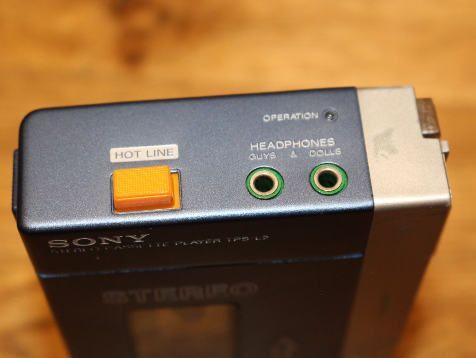 Sony Lettore multimediale portatile: SONY WALKMAN TPS-L2 "GUYS  & DOLLS" – Difettoso da Ottenbach venduto da steineschaufler 1