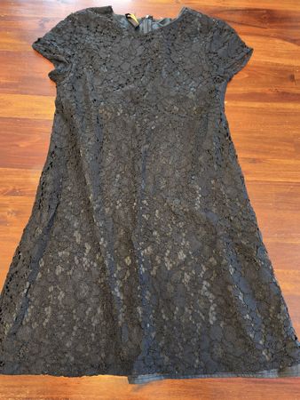 Elegant Abendkleider, Gr. M, ideal für Festanlässe, Schwarz
