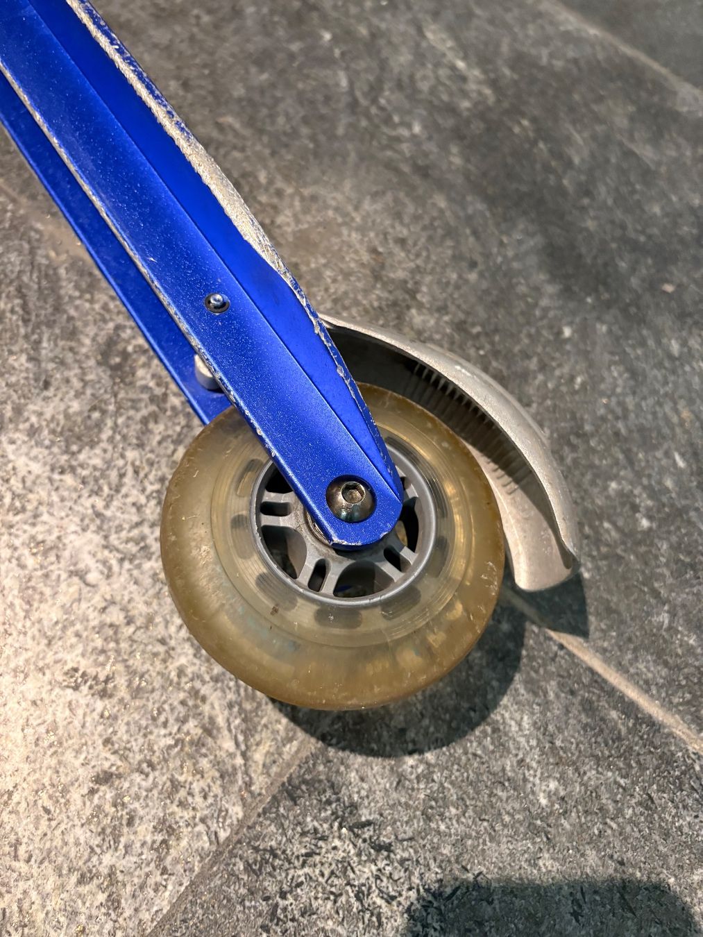 Micro Kickboard: Micro Scooter blau klappbar – D'occasion à Zürich par Fabienne059 4
