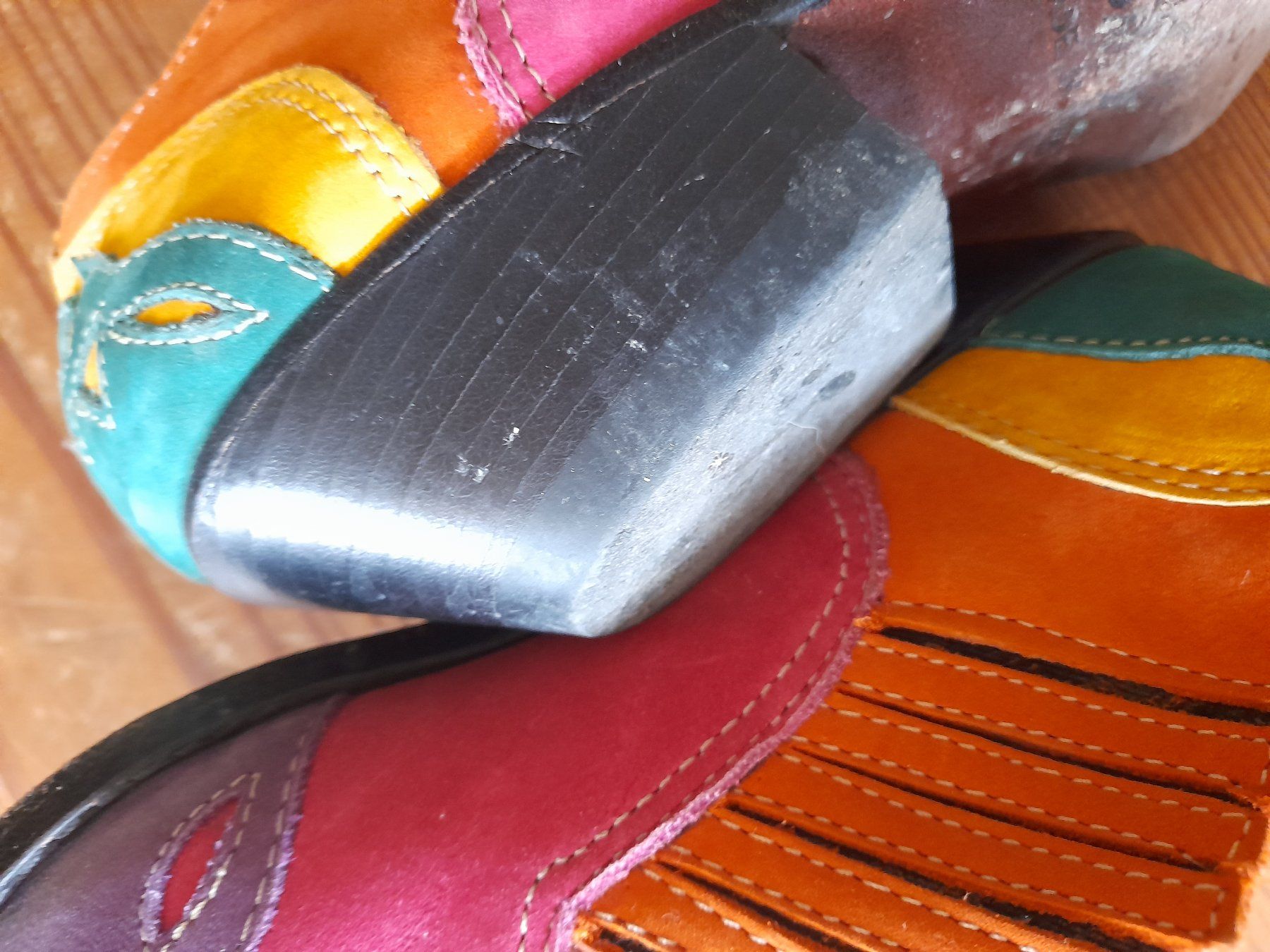 Scarpe da donna: Leder Boots . handmade . alles Leder . Regenbogen . – Usato da Leuggelbach venduto da schmetterlings-fee 3