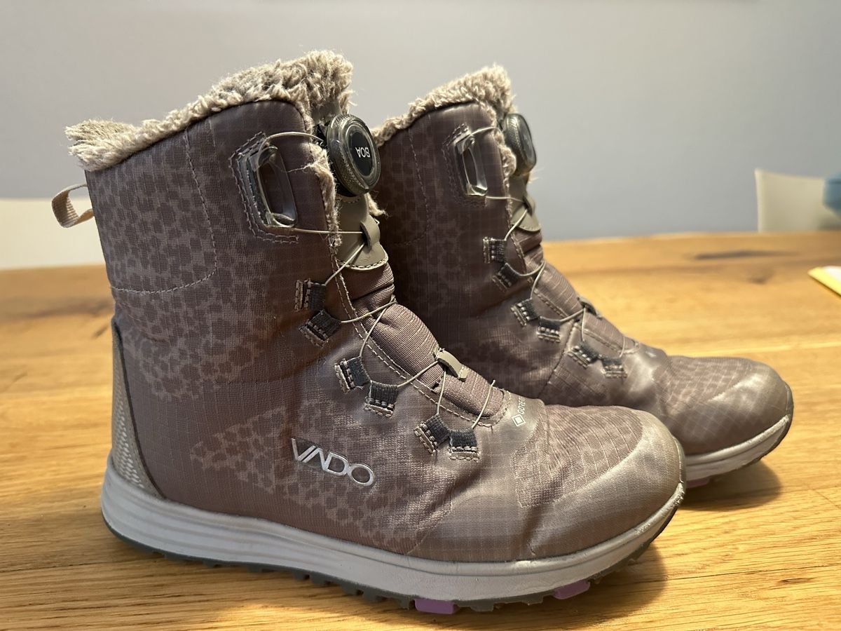 Schuhe für Mädchen: Winterstiefel VADO 37 – Gebraucht aus Wettingen von Sternetaenzerin 2