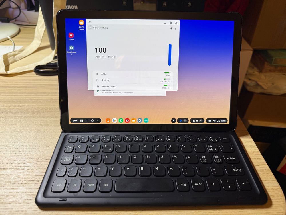 Samsung Galaxy Tab S4 mit Samsung Sülle mit Tastatur, Stift (Gebraucht ...