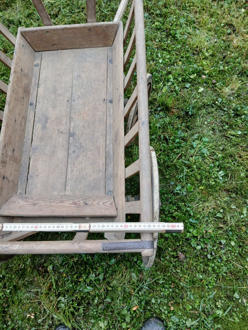 Anhänger: Charette ancienne en bois – Gebraucht aus Courtelary von rjaugs 2