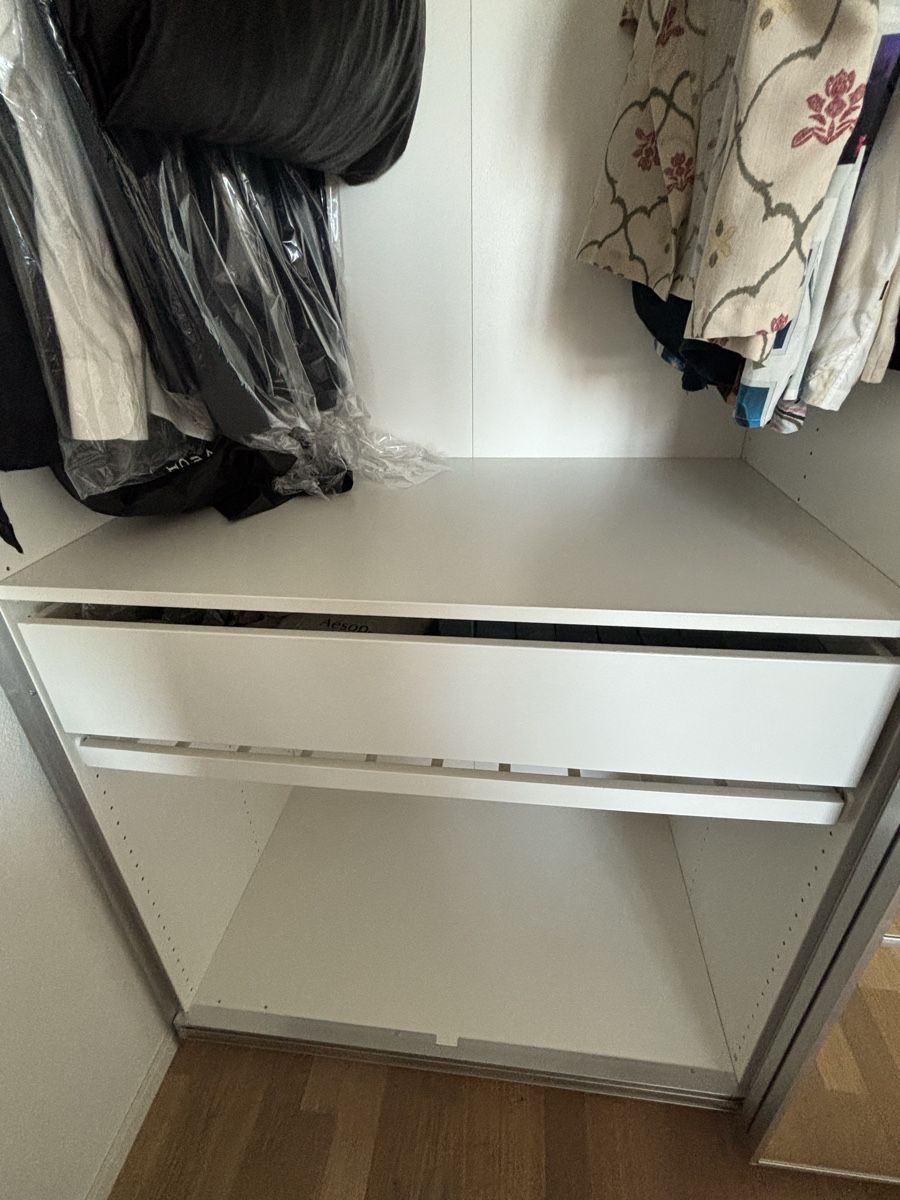 Ikea Armadi: IKEA PAX - 236x200x58 – Usato da Spreitenbach venduto da 94l_9shv 7