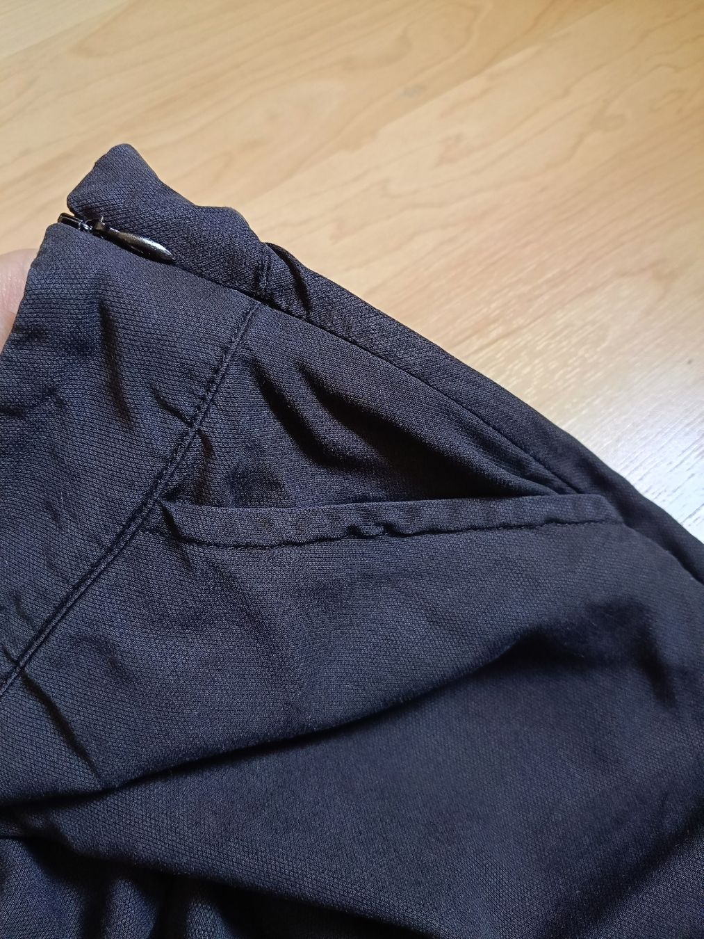 Armedangels Hosen: ARMEDANGELS Culotte Hose, schwarz – Gebraucht aus Adliswil von Vimovi 2