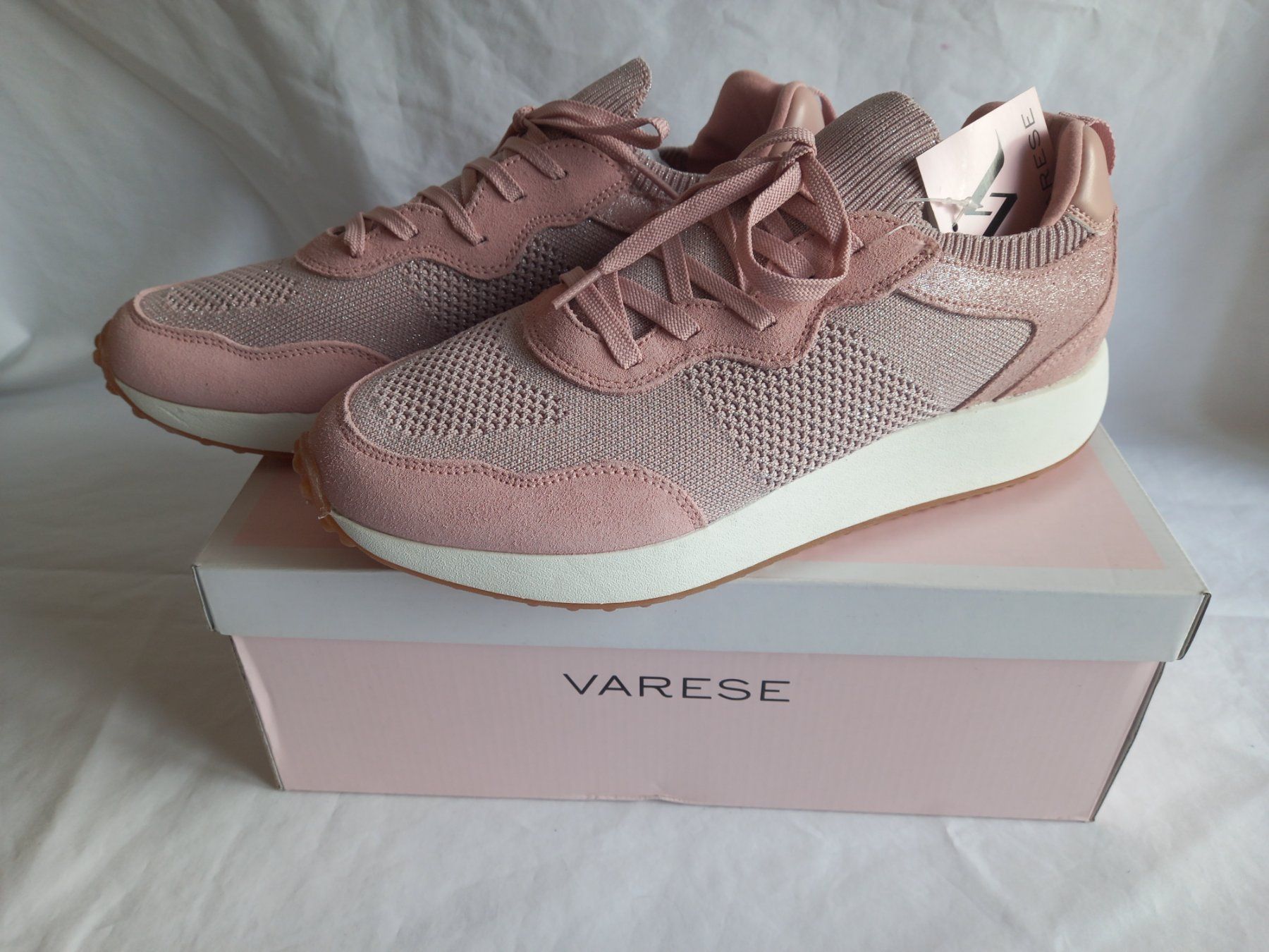 Scarpe da donna: Varese Damen Sneaker Gr.42 Rosa Neu Leder/Textil – Nuovo (secondo la descrizione) da Schweizersholz venduto da freyle1