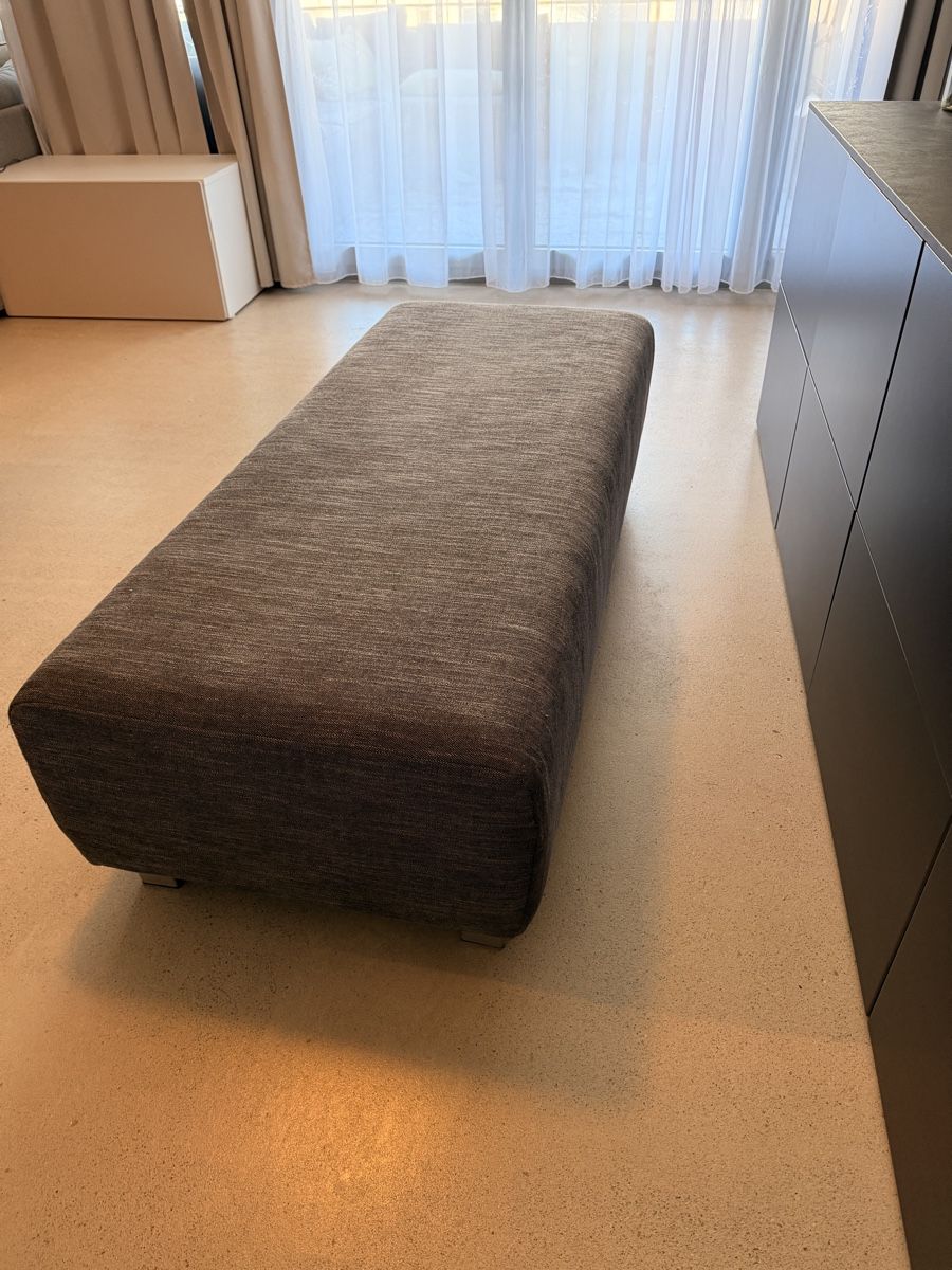Interio Sgabelli: Hocker gepolstert 150x66cm – Usato da Zürich venduto da tatius 2