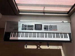 Roland Fantom X8