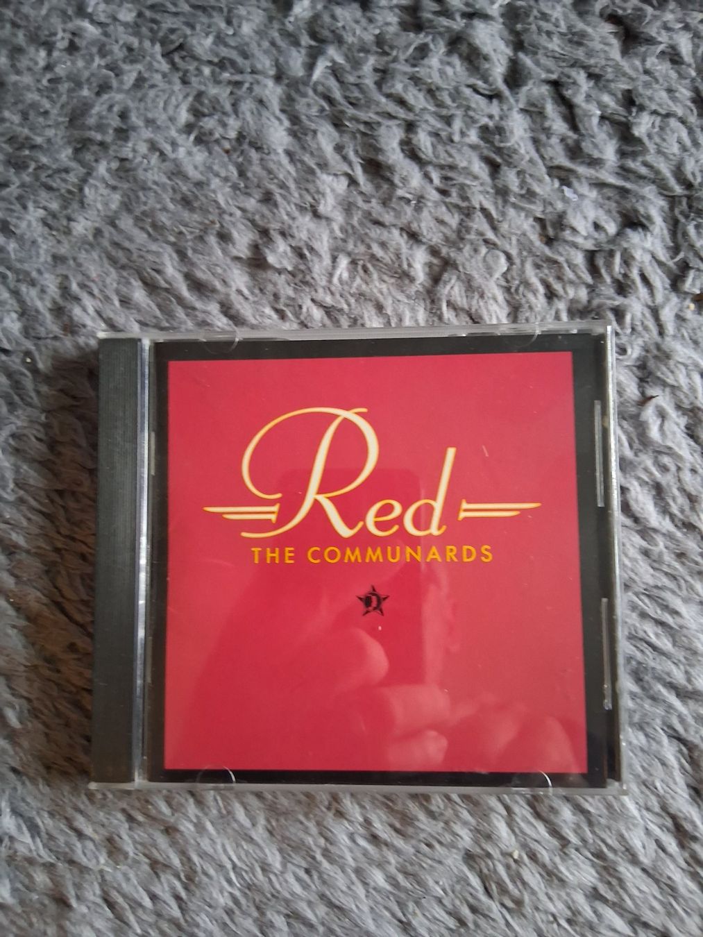CD: THE COMMUNARDS       RED      CD – Usato da Wetzikon ZH venduto da Ramones01