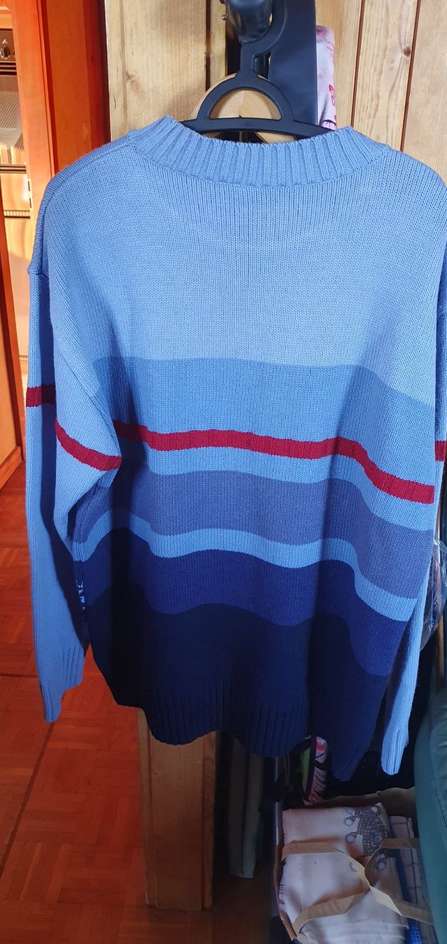 Pulls & Sweat-shirts: Pull, Two Angle, rayé bleu multicolore, L – D'occasion à Aven par stphane1577 2