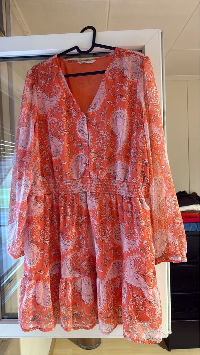 Only Vestiti: Summer Dress - Paisley Pattern - Size XXL – Nuovo (secondo la descrizione) da Neirivue venduto da naz_z28w