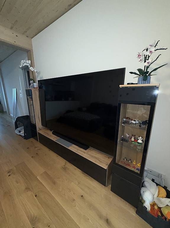Meubles TV: Wohnwand – D'occasion à Buchs SG par chi_jzs6 1