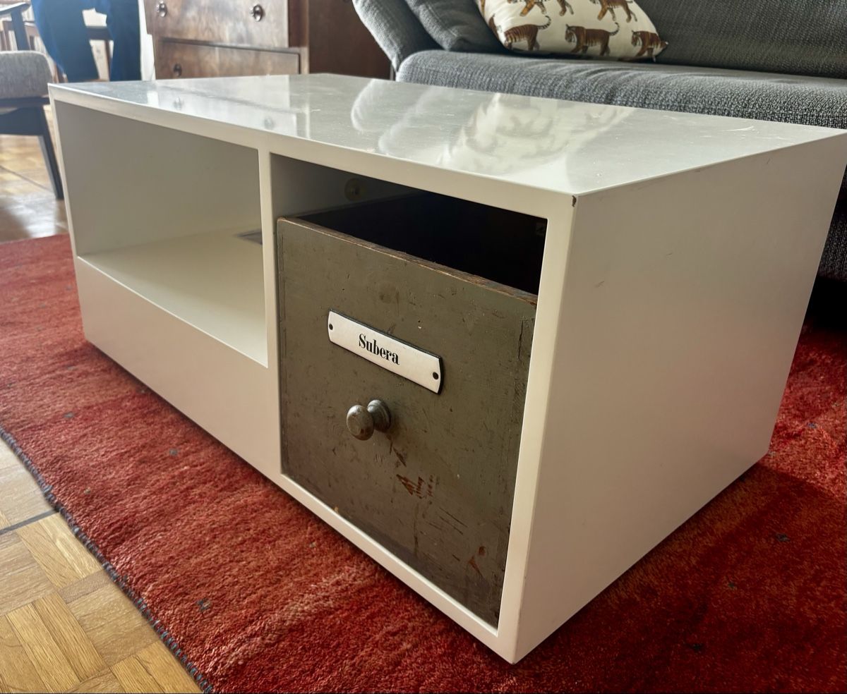 Tische: Coffee table / Couchtisch / table basse – Gebraucht aus Zürich von jerome_assal