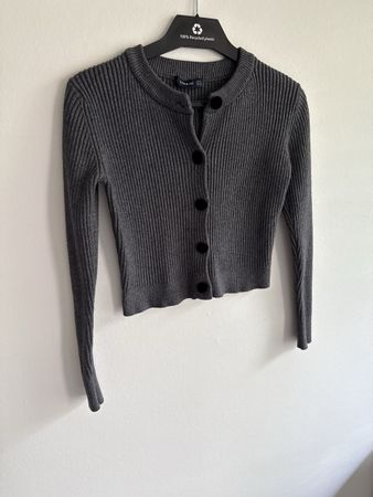 ZARA knit cardigan like new (size S) 