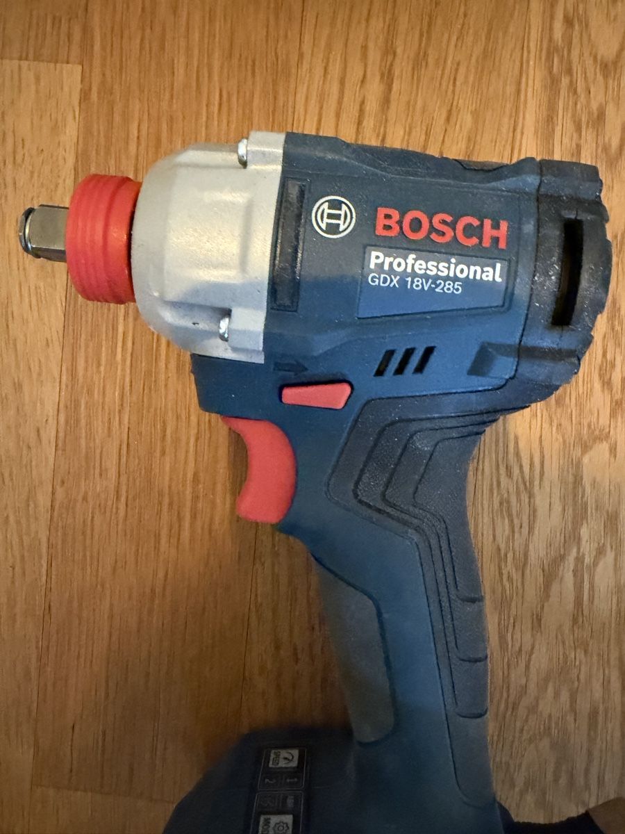 Bosch Tutti gli attrezzi: Bosch Pro set mit 2.5j Garantie – Nuovo (secondo la descrizione) da Biel/Bienne venduto da DeHertist 4