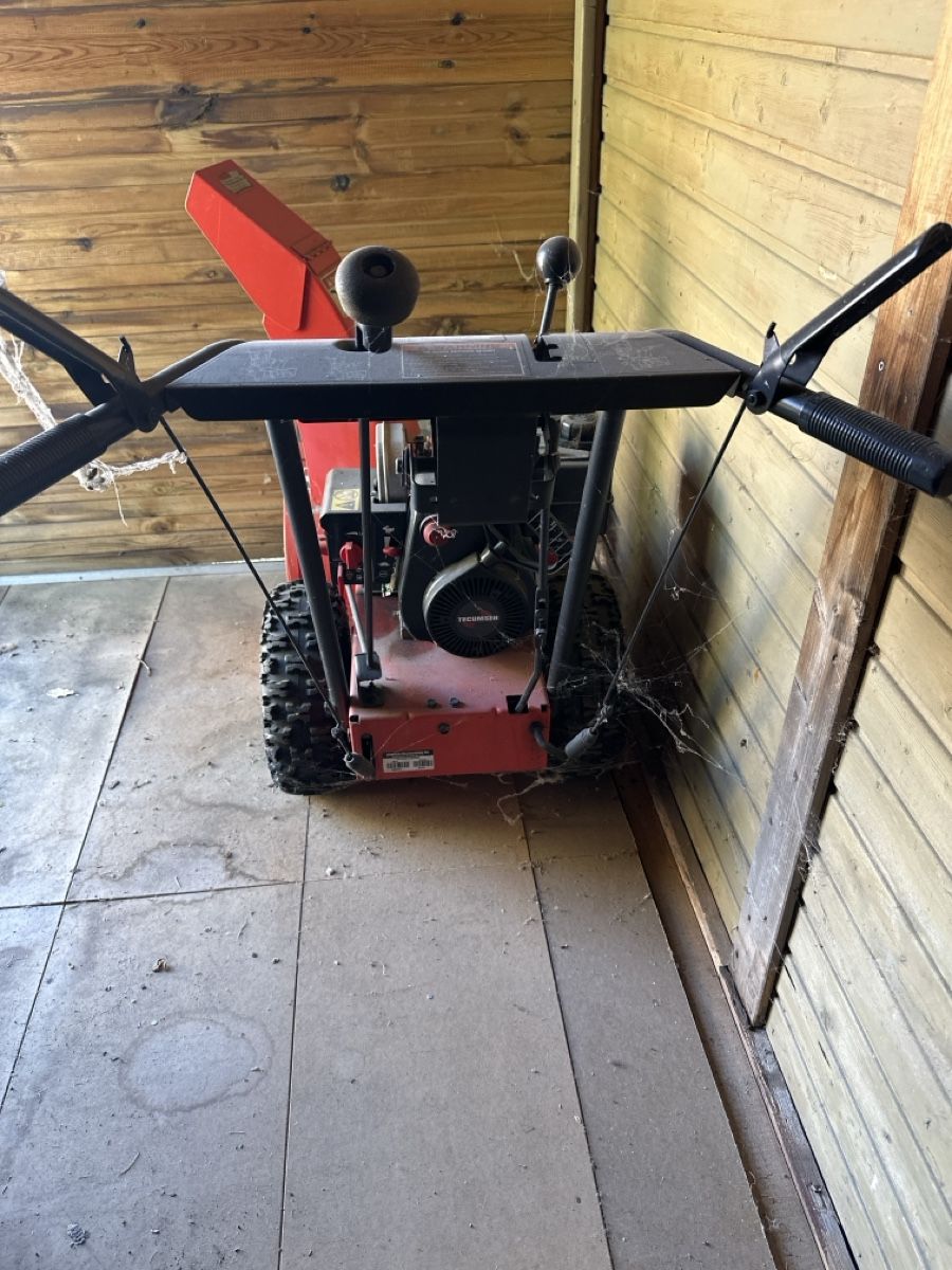 Schneeräumung: Schneefräse Simplicity mit Tecumseh Motor gebraucht – Gebraucht aus Solothurn von laidbackchilling 3