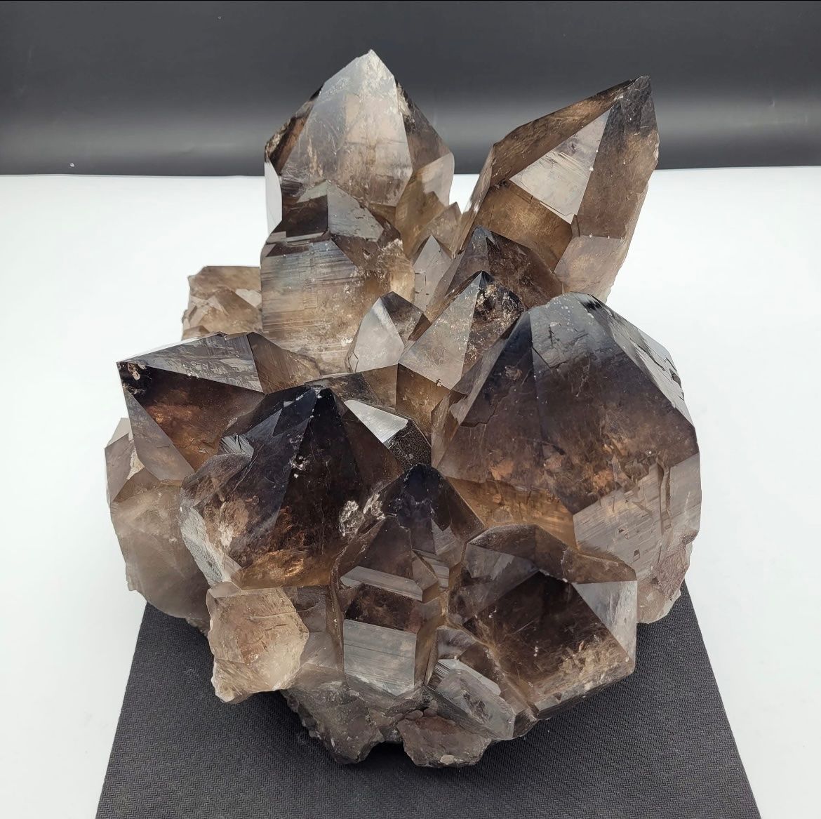 Minerali & Pietre curative: Quartz Fumé Chamonix – Usato da Genève venduto da qua_q7kb 2