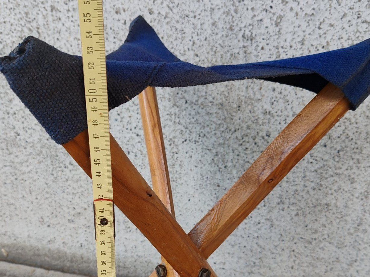 Tabourets: Dreibeinhocker / Campinghocker, mobiler Stuhl – D'occasion à Luzern par Lager6640 7
