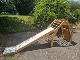 Montessori Pikler-Dreieck / Kletterturm aus Holz mit Rutsche