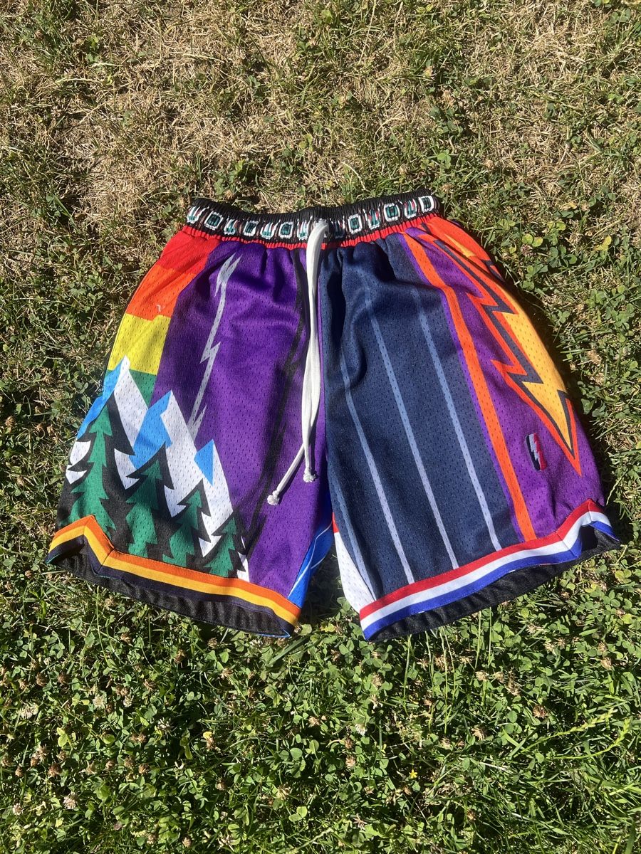 Pantalons: NBA kurze Hose – D'occasion à Uhwiesen par maflo2