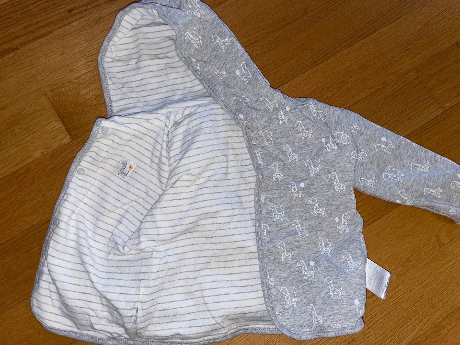 Lotti & Set di vestiti: Kleiderpaket Grösse 68 – Usato da Rotkreuz venduto da Rajah 2