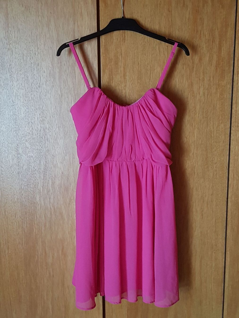 Vestiti: Tolles schickes Kleid Gr.M – Usato da Döttingen venduto da Verkauf