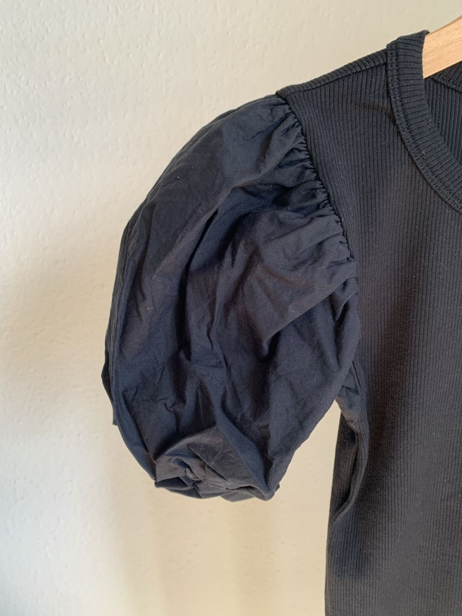 Zara Vestiti: Robe noire manches bouffantes Zara – Nuovo (secondo la descrizione) da Genève venduto da rez_c6c6 2
