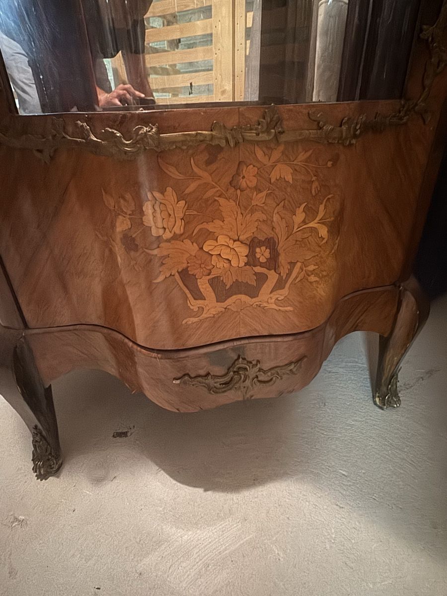 Vetrine: Ancienne vitrine – Usato da St-léonard venduto da LUXURYCOQUOZ 4