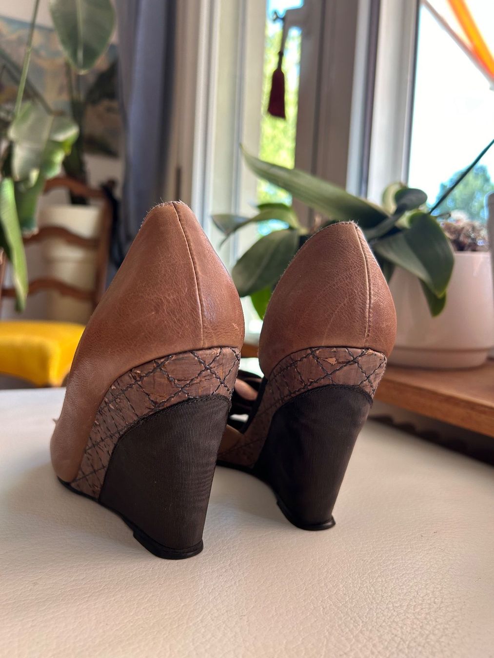 Chanel Scarpe da donna: Chanel cork open toe heels (38C) – Usato da Rüschlikon venduto da Tey_sl 7