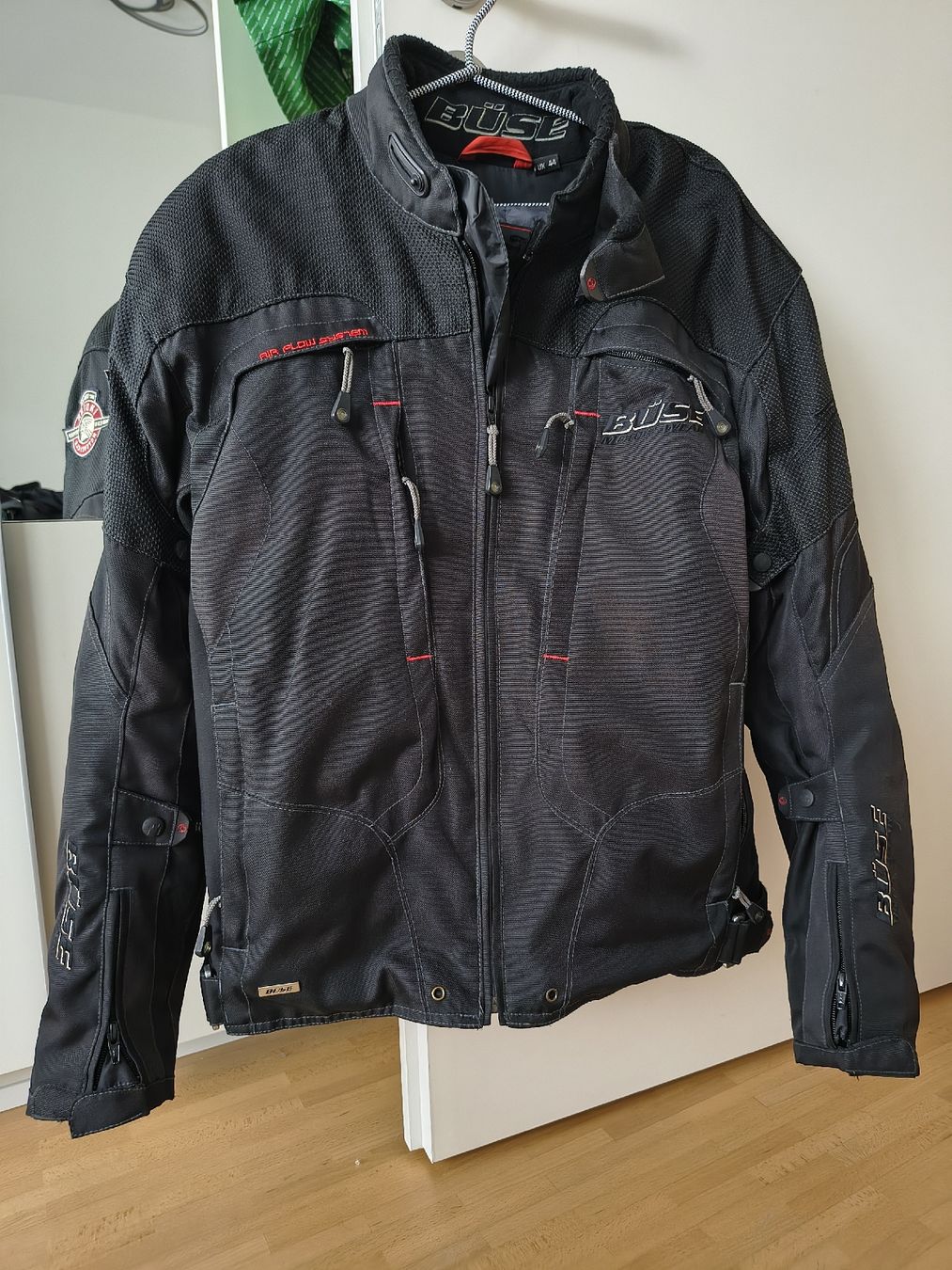 Giacche: Büse Motorrad Textiljacke – Usato da Luzern venduto da Kuro