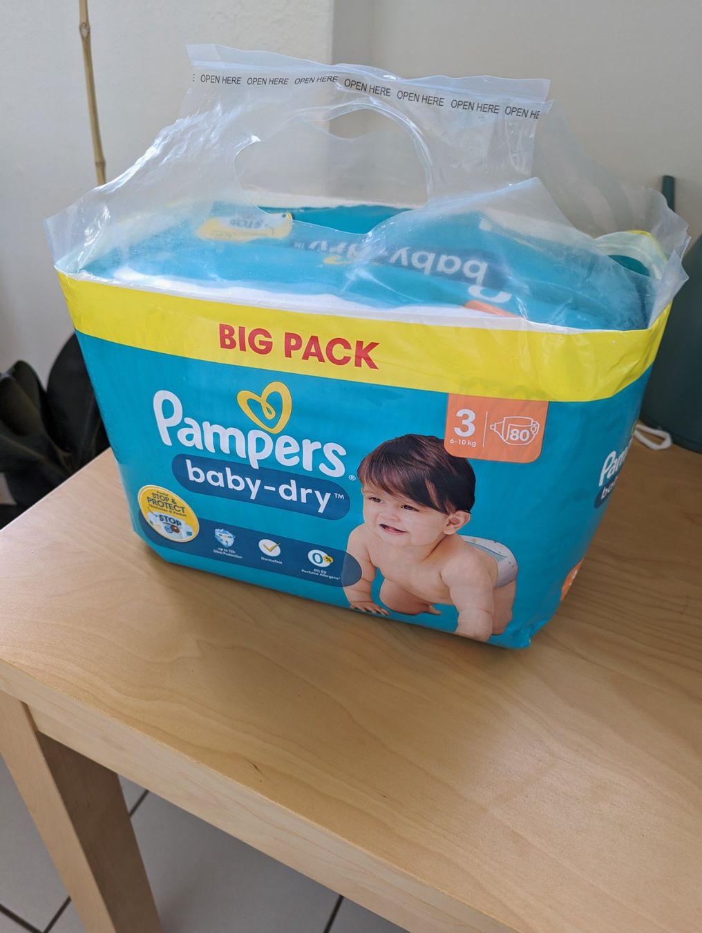 Pampers Secchi per pannolini & Pannolini: Windeln Grösse 3 Pampers – Usato da Arlesheim venduto da jaus01