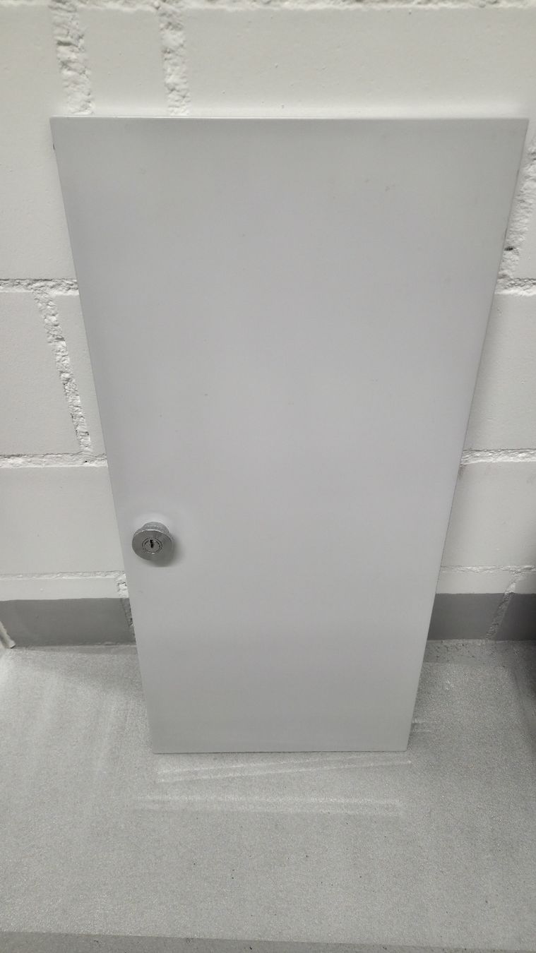 Porte: Usm Haller Front 75x35 – Usato da Obfelden venduto da Franioli
