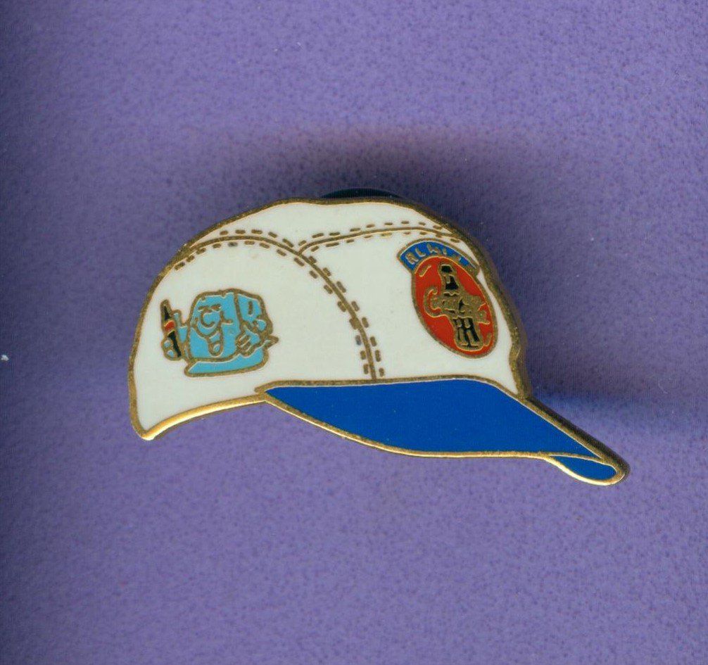 Coca-Cola Placchette & Badge: Coca Cola   Cap  EISWÜRFEL – Usato da Winterthur venduto da Sammleroase