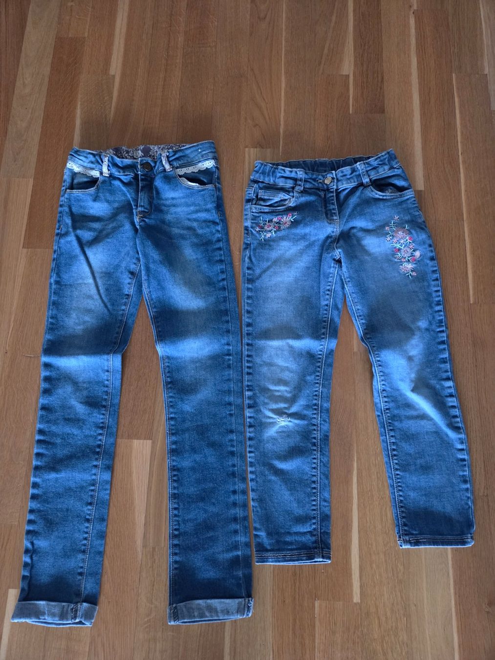 Hosen: Jeans Mädchen Gr 140 – Gebraucht aus Port von Darialina