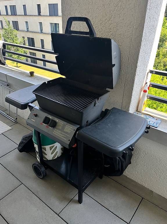 König Griglie: Gasgrill König Connaisseur Pro – Usato da Adliswil venduto da amateo 2