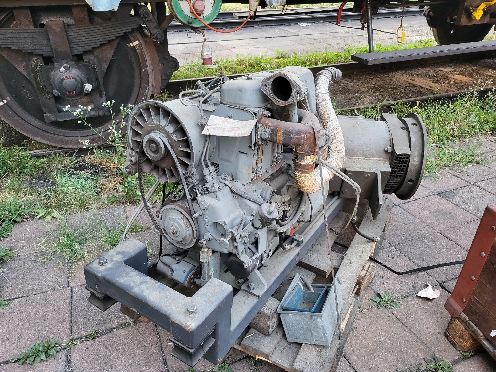 Générateurs de courant: Generator Deutz – Défectueux à Schwarzenburg par Dampfer93 1
