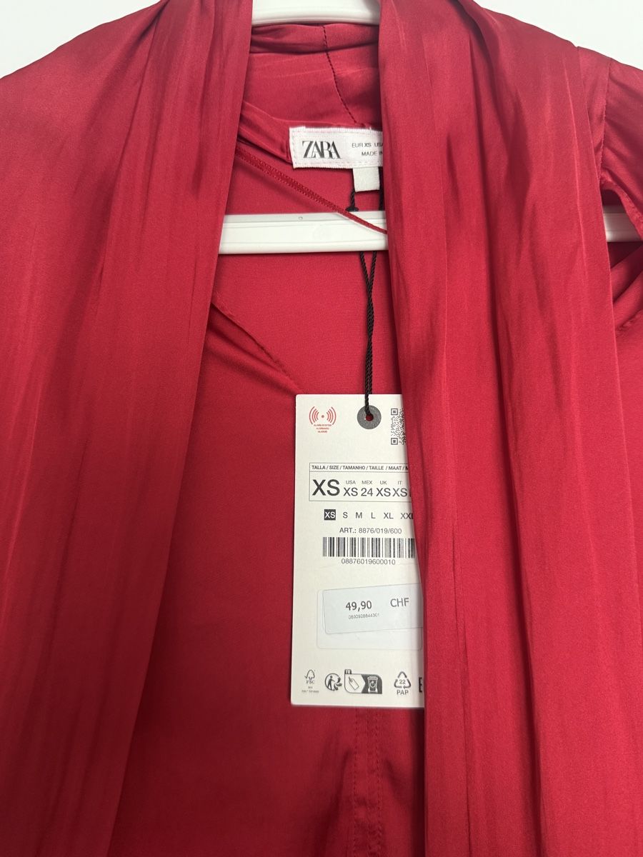 Zara Camicette: Zara red blouse xs/34 new  – Nuovo e nell'imballaggio originale da Weiach venduto da Wlodarek 3