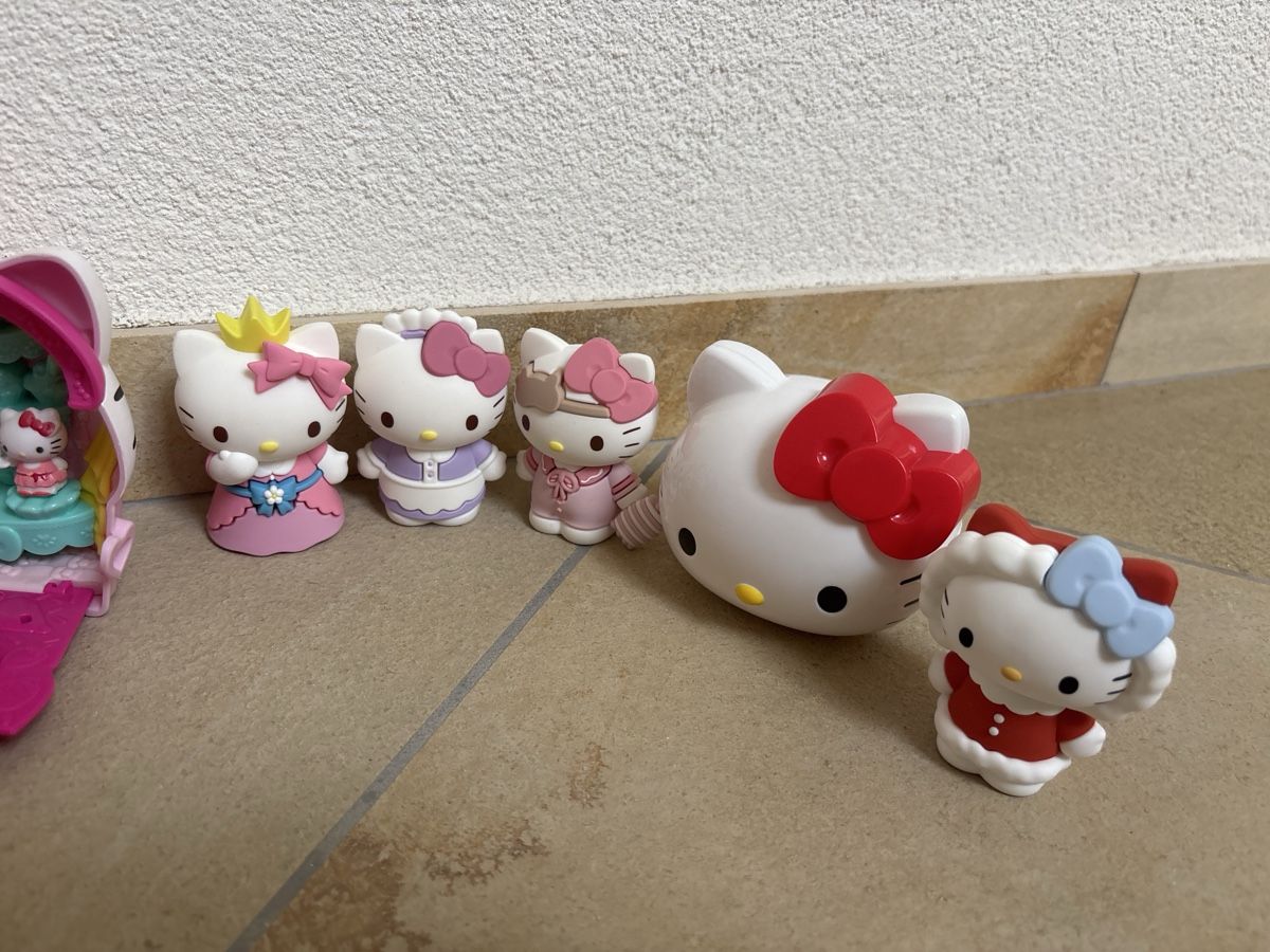 Hello Kitty Figuren: Hello Kitty, Sanrio Samlung – Neu (gemäss Beschreibung) aus Basel von buyitbyisa 1