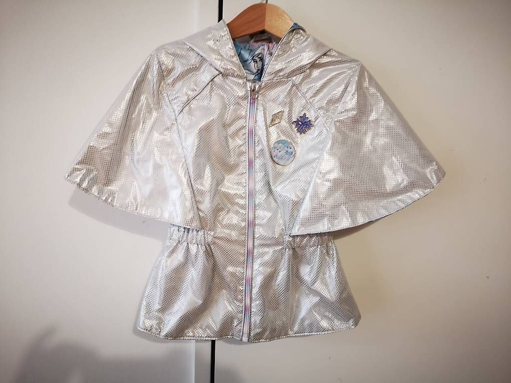 Jacken & Mäntel: Coole Elsa Regenjacke Silber – Gebraucht aus basel von erican