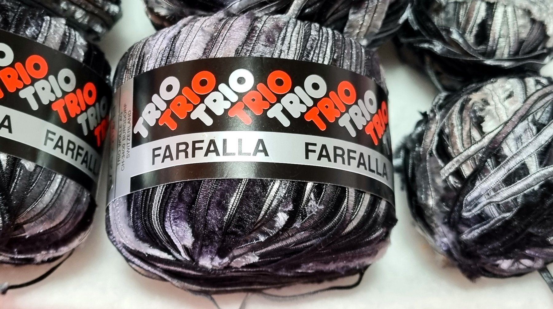 Lana: 6 1/2 Knäuel Trio Farfalla Garn à 50g – Nuovo (secondo la descrizione) da Effretikon venduto da lenalisa63 1