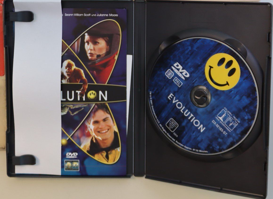 Tous les DVDs: Evolution – D'occasion à Luzern par CONTENTI 1