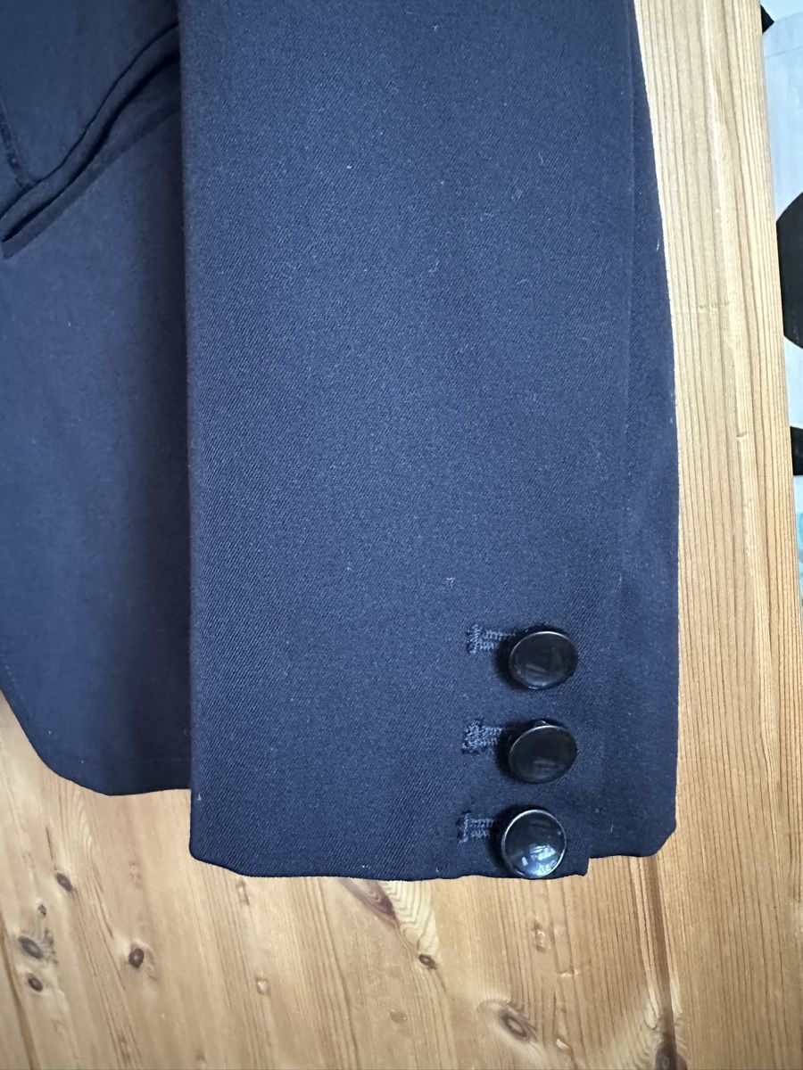 Jacken: Schwarzer Blazer, Grösse 40, zeitloser Klassiker! – Neu (gemäss Beschreibung) aus Hergiswil NW von kaufe_at_kaufmann 5
