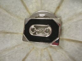 eleganter Schal Clip