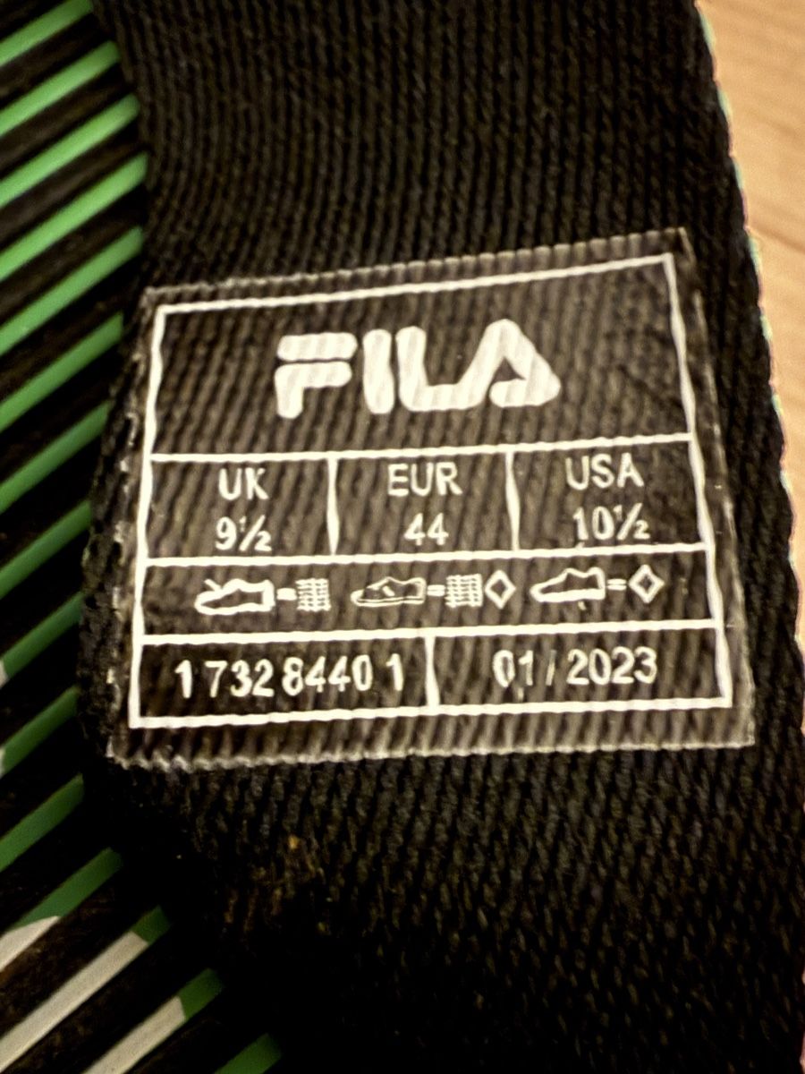 Fila Scarpe da uomo: Fila Badeschlappen Herren Gr. 44 – Nuovo (secondo la descrizione) da Bremgarten AG venduto da pat_dkg5 3