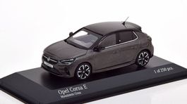 Opel Corsa F -E seit 2019 Mondstein grau met. / schwarz 1:43