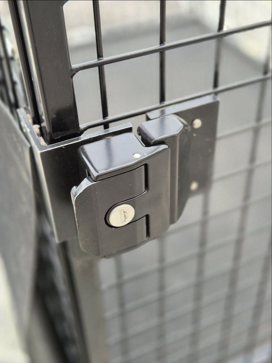 Käfige, Transport & Sicherheit: Hundebox Xl – Gebraucht aus Würenlingen von Rico6941 1