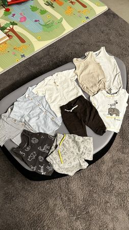 Baby Kleider Paket, Gr. 68(Primark Gr74)H&M, C&A Top Zustand