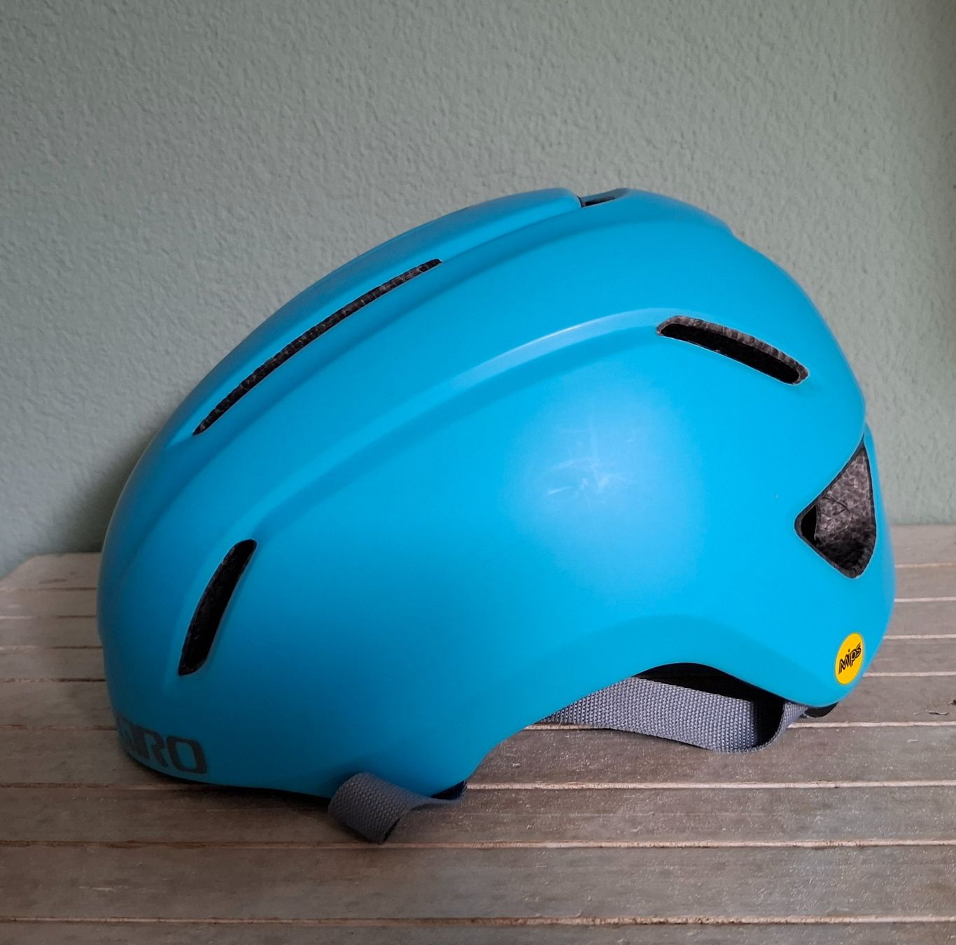 Giro Casques: Fahrradhelm Giro – D'occasion à Alpthal par Ing3_rid 1