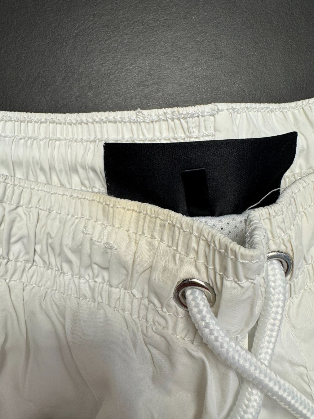 Badehosen: BALR.-Badeshorts Weiss, Grösse S – Gebraucht aus Mollis von gxzimmermann 3