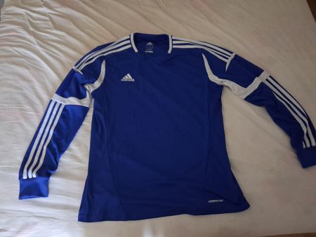 Adidas Fussball Trikot Langarm Grösse L blau neuwertig